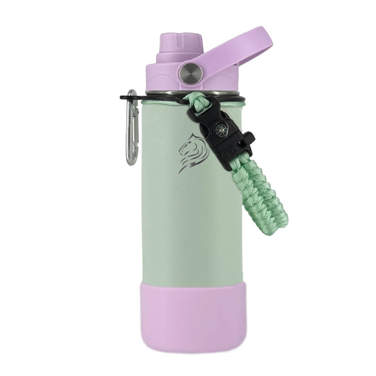 Coolnmore Mino θερμος νερου 350ml, παγουρι θερμος με λαβη paracord και ανοξειδωτο γαντζο. Green and purple water bottle with a carabiner on a white background