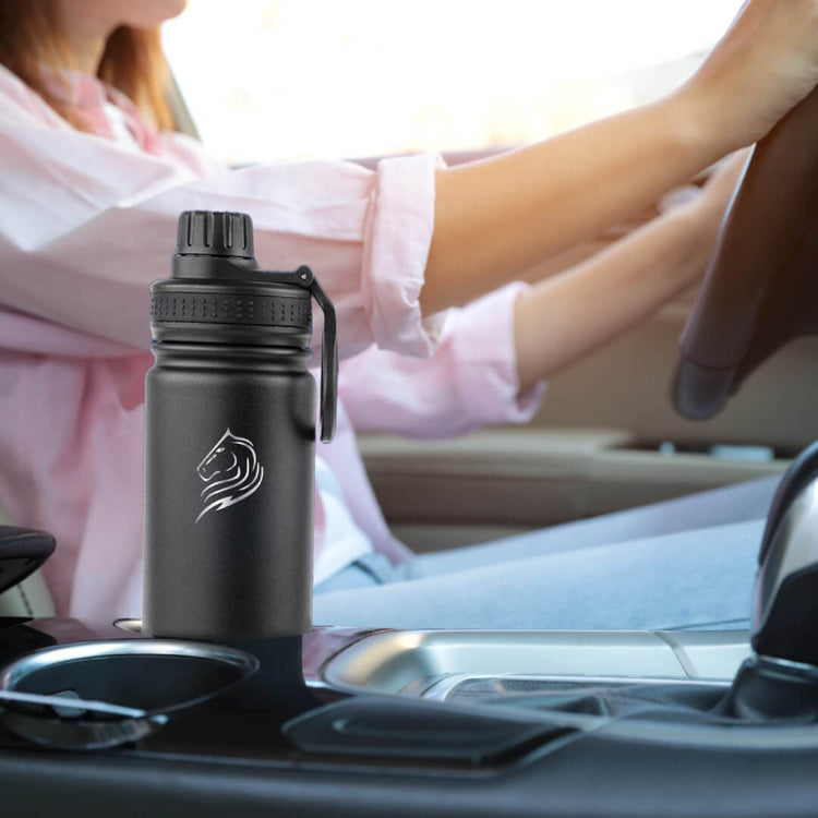 Ανοξείδωτο μπουκάλι θερμός 750ml Coolnmore, περιλαμβάνει 3 καπάκια. Αυτό το ανοξείδωτο παγουρι θερμος νερού με καλαμάκι, είναι ασφαλές για παιδιά