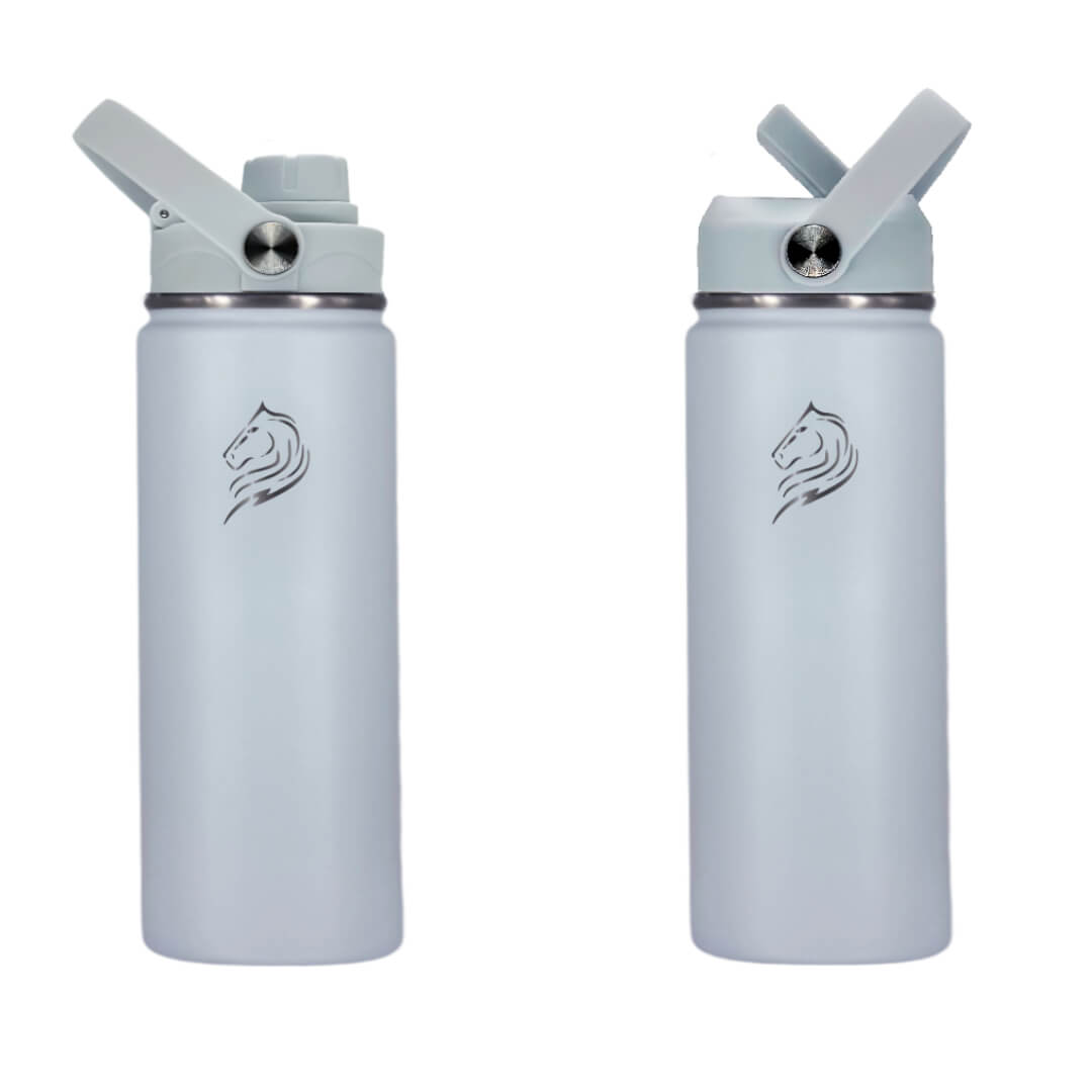 Coolnmore Surf παιδικο παγουρι θερμος. Two light blue water bottles with straws on a white background